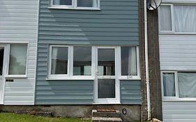 206 Trewent Park